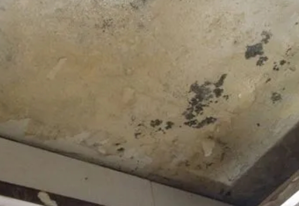 裕华阳台漏水维修公司分享下裕华卫生间渗水维修需要注意哪些问题。